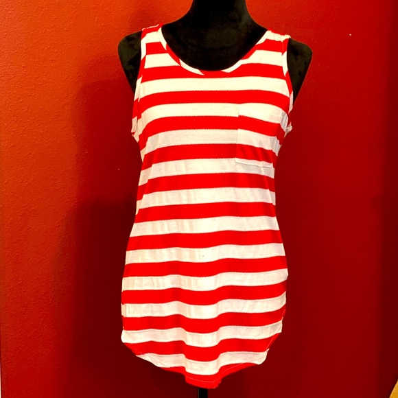 ๐๐๐NWT๐๐๐PAPERMOON Red Stripe Top /Sz S ๐๐ - Picture 1 of 2